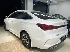 2023 Changan Eado PLUS 1.4T GDI DCT Premium, белый — фото 3