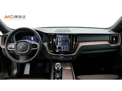 2022 Volvo XC60 2.0T B5 4WD Luxury — фото 5