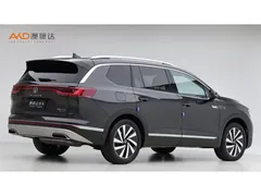 2022 Volkswagen Talagon 2.0T 380TSI 4WD Luxury Pro 6 Seats, чёрный — фото 3