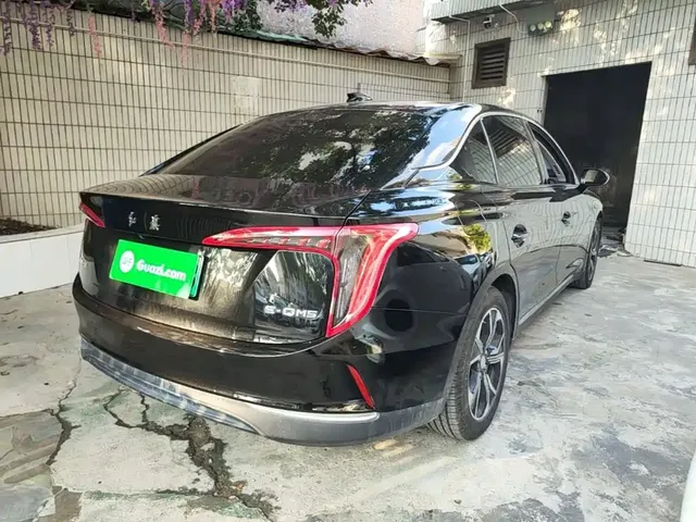 2023 Hongqi E-QM5 Basic Mobility
