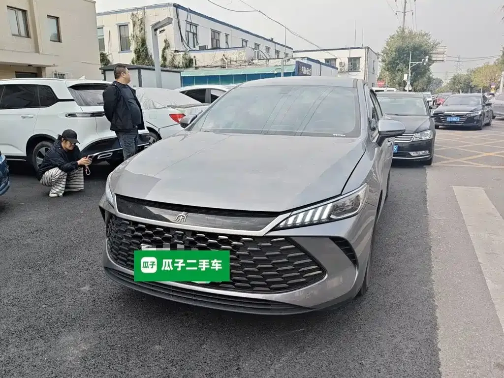 2025 BYD Qin PLUS DM-i PHEV Smart Driving 55km Leading