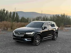 2023 Volvo XC90 7-seat, чёрный — фото 1