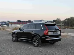 2023 Volvo XC90 7-seat, чёрный — фото 6