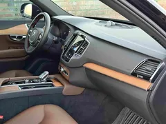 2023 Volvo XC90 7-seat, чёрный — фото 12