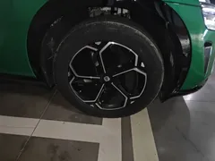 2025 Xiaomi YU7 RWD Long Range, зелёный — фото 8