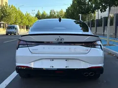 2022 Hyundai Elantra 240TGDi DCT TOP Flagship, белый — фото 4