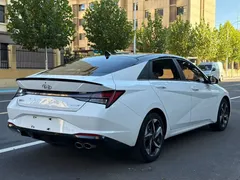 2022 Hyundai Elantra 240TGDi DCT TOP Flagship, белый — фото 6