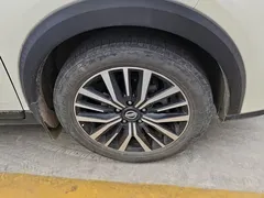 2022 Nissan Kicks 1.5L CVT XV Luxury, белый — фото 6