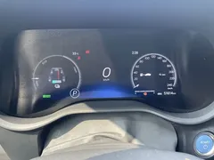 2023 Toyota Sienna 2.5L Hybrid Platinum — фото 16