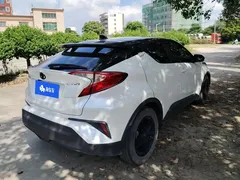 2023 Toyota C-HR 2.0L Comfort, белый — фото 3