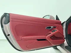 2022 Porsche 718 Boxster 2.0T — фото 12