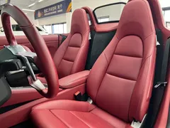 2022 Porsche 718 Boxster 2.0T — фото 13