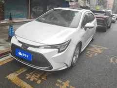 2021 Toyota Levin 1.8H Hybrid E-CVT Luxury, белый — фото 1
