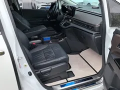 2022 Honda Odyssey 2.0L e:HEV Hybrid, белый — фото 8
