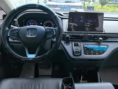 2022 Honda Odyssey 2.0L e:HEV Hybrid, белый — фото 12