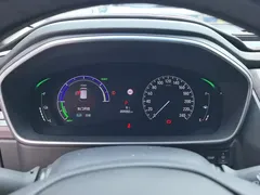 2022 Honda Odyssey 2.0L e:HEV Hybrid, белый — фото 14