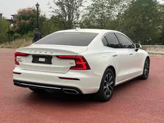 2021 Volvo S60 T4 Luxury, белый — фото 6