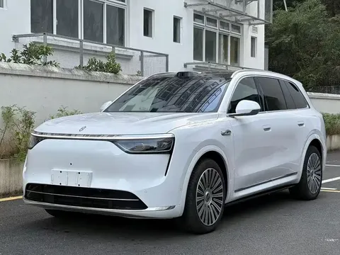2025 Aito M8 EREV Ultra 53.4kWh 6-seat 192-line LiDAR