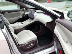 2025 Xiaomi YU7 4WD Max — фото 10