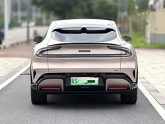 2025 Xiaomi YU7 4WD Max — фото 17
