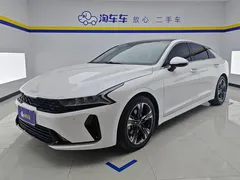 2021 Kia K5 270T CVVD, белый — фото 1