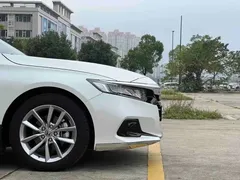 2022 Honda Accord 260TURBO Luxury, белый — фото 19