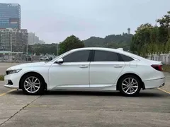 2022 Honda Accord 260TURBO Luxury, белый — фото 23