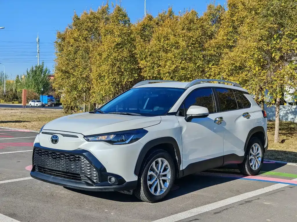 2022 Toyota Frontlander 2.0L CVT Elite