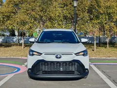2022 Toyota Frontlander 2.0L CVT Elite, белый — фото 2