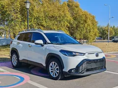 2022 Toyota Frontlander 2.0L CVT Elite, белый — фото 3