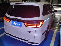 2022 Honda Elysion 2.0L e:HEV Luxury, белый — фото 3