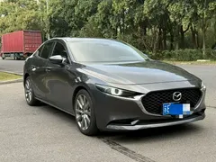 2021 Mazda 3 2.0L AT, чёрный — фото 3