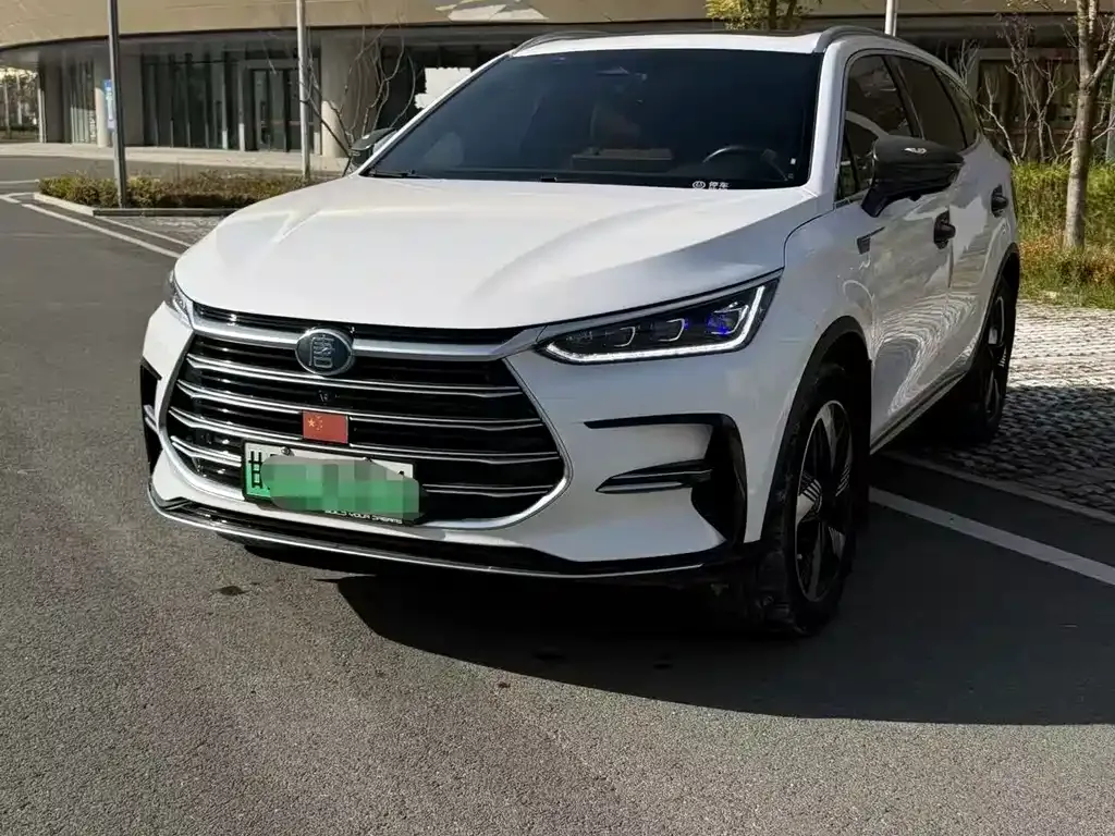 2023 BYD Tang DM-i PHEV Champion 112KM Premium
