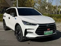 2023 BYD Tang DM-i PHEV Champion 112KM Premium, белый — фото 3