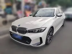 2023 BMW 3 Series 320Li M Sport Package, белый — фото 1