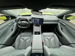 2025 Xpeng P7 750 4WD High Performance Ultra — фото 6