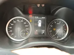2023 Mercedes-Benz Vito 2.0T Business 7-seat, чёрный — фото 12