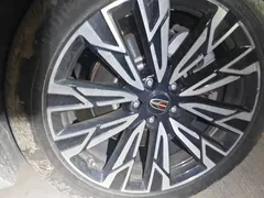 2023 Hongqi HS5 2.0T 4WD Qixiang Pro — фото 24