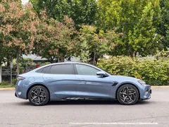 2023 BYD Seal Champion 700km Performance — фото 4