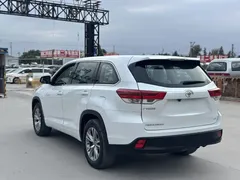 2018 Toyota Highlander 2.0T 4WD Elite 7-seat China VI, белый — фото 8