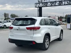 2018 Toyota Highlander 2.0T 4WD Elite 7-seat China VI, белый — фото 10