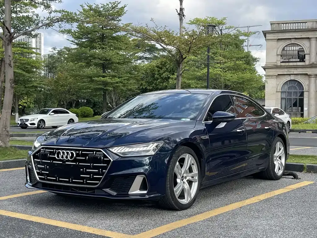 2022 Audi A7L 45 TFSI S-line Dream Future Edition