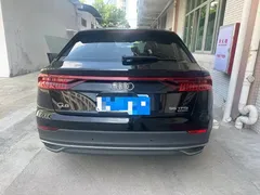 2021 Audi Q8 55 TFSI Sport, чёрный — фото 8