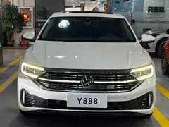2023 Volkswagen Sagitar 300TSI DSG, белый — фото 2