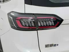 2022 Chery Tiggo 8 Pro Kunpeng e+ PHEV 1.5T, белый — фото 22