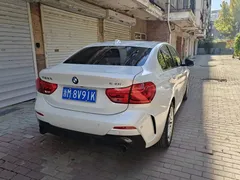 2023 BMW 1 Series 120i M Sport Night Edition, белый — фото 4