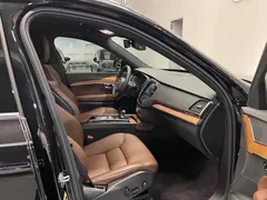 2023 Volvo XC90 B5 Luxury 5-seat, чёрный — фото 24