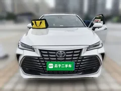 2023 Toyota Avalon 2.0L Luxury, белый — фото 2