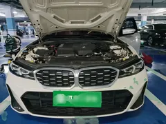 2023 BMW 3 Series 325Li M Sport Package, белый — фото 21