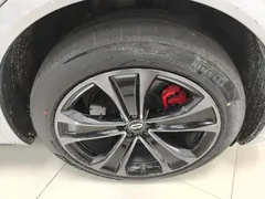 2025 Aito M8 EREV Ultra 53.4kWh 5-seat 192-line LiDAR — фото 30